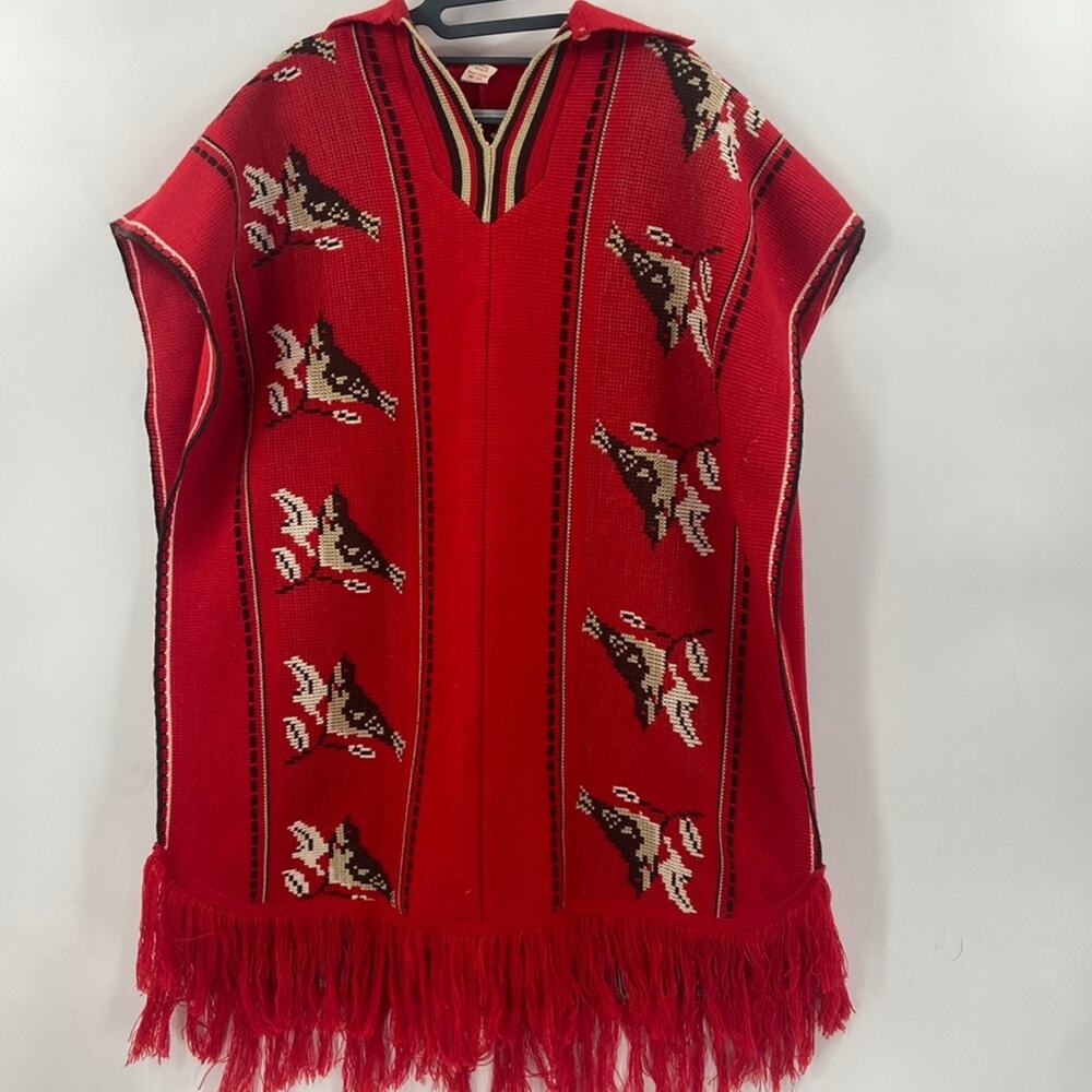 Vintage Viepel S.A. red knit sparrow poncho